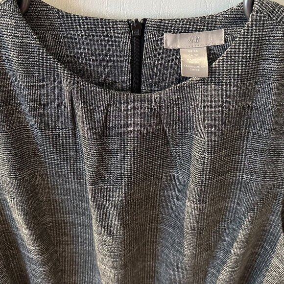 H&M Dress - Picture 3 of 4